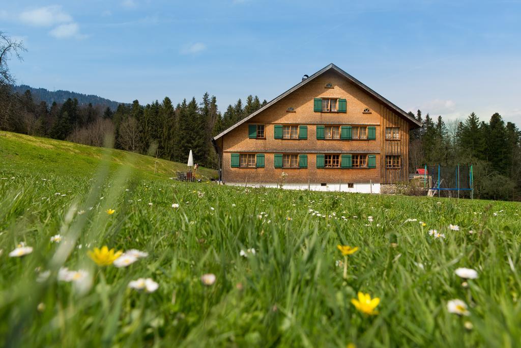 Apartmán Ferienloft Waldblick Schwarzenberg im Bregenzerwald Pokoj fotografie